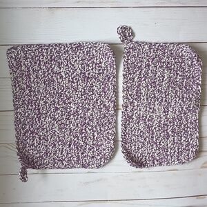 Handmade crocheted cotton pot holders. 2 pot holders in the set.